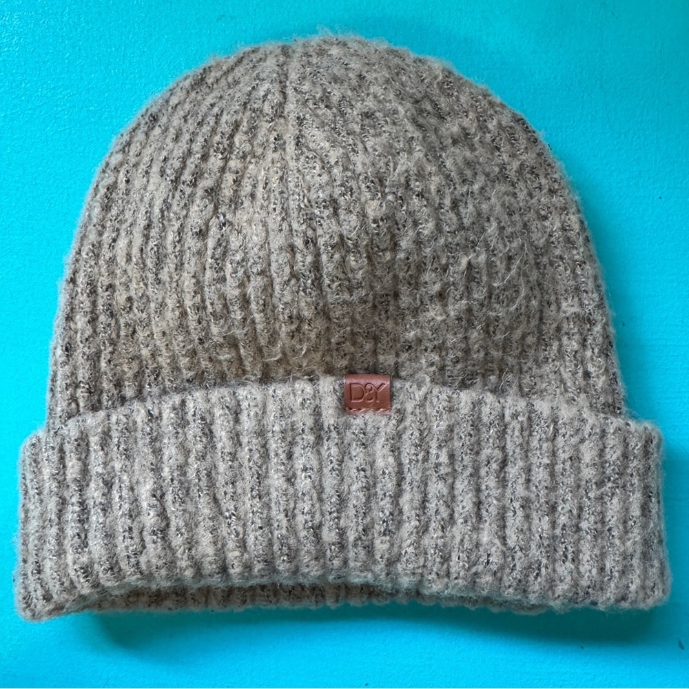 David and Young Womens Ribbed Knit Winter Toque One Size Taupe Beanie Outdoors